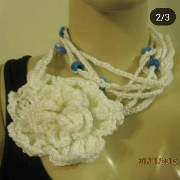Crochet necklace with beads👒👒END OF SUMMER SALE - Picture 3 of 3